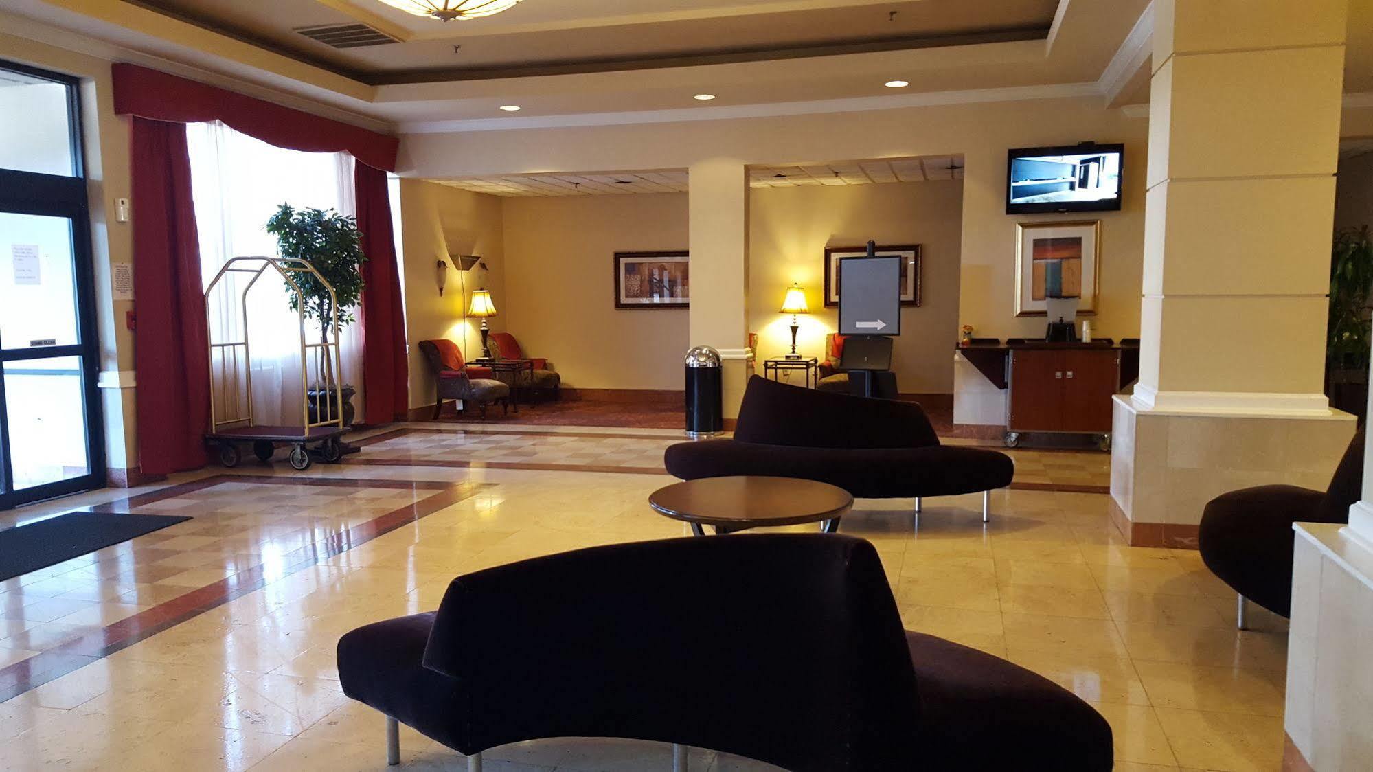Ramada Plaza by Wyndham Atlanta Airport Hotel Exterior foto